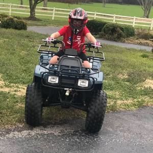 Meet your Posher, Holly